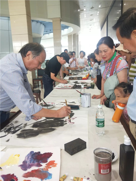 【湖北】【客户稿件】黄冈市蕲春县举办廉政文化书画展