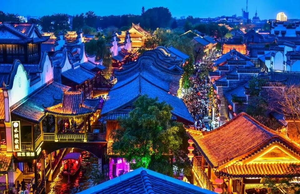 台儿庄古城入围夜游古镇前三甲