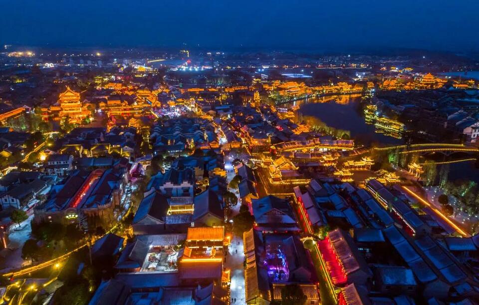 台儿庄古城入围夜游古镇前三甲