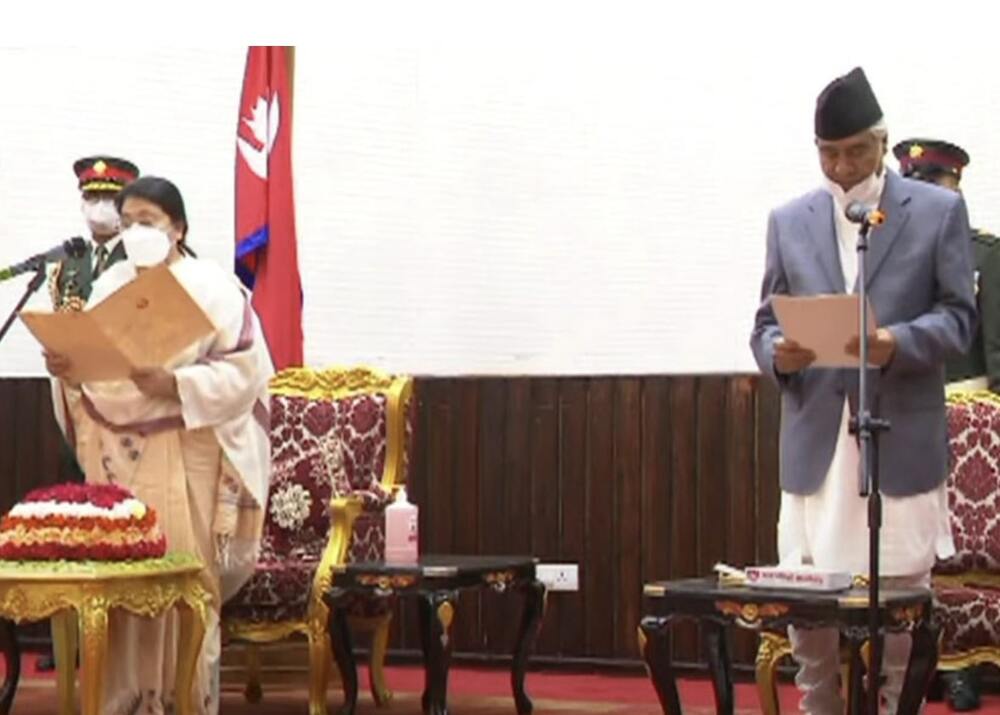नेपालका नव निर्वाचित प्रधानमन्त्री देउवाद्वारा शपथग्रहण_fororder___172.100.100.3_temp_9500033_1_9500033_1_6016_76571248-dcb5-4f1a-9ecd-3cf5080ee570