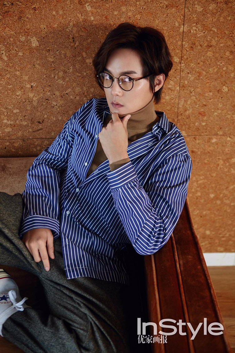 尹正秋日写真温暖来袭 兼具成熟感与少年感