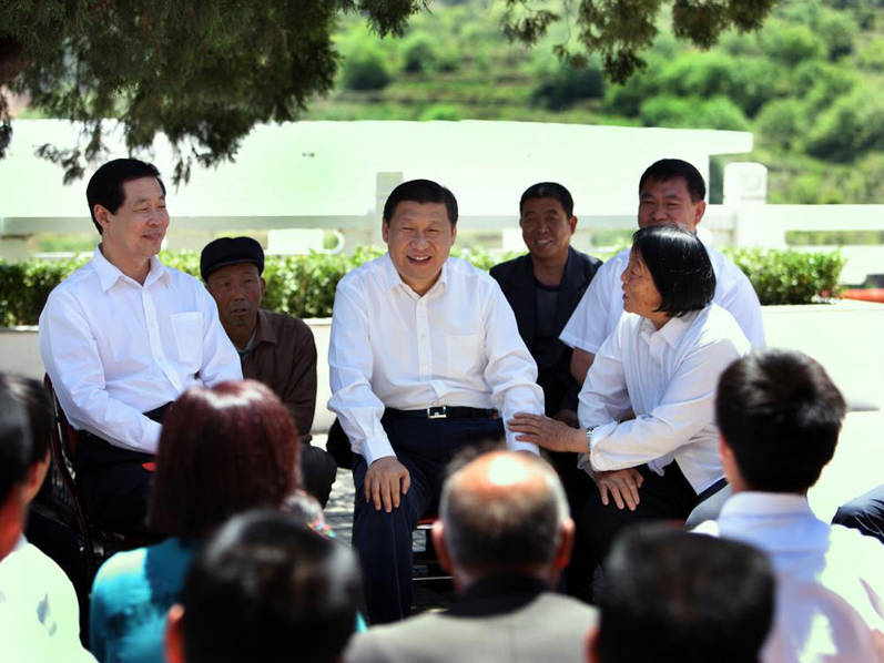 申纪兰第50次出席全国人代会