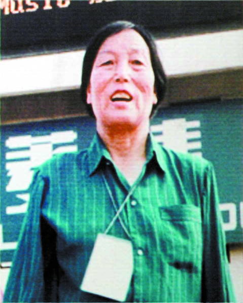 申纪兰第50次出席全国人代会