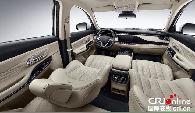 汽车频道【供稿】【资讯】首付低至5.99万起 长安欧尚X7EV开启电动车刷脸时代