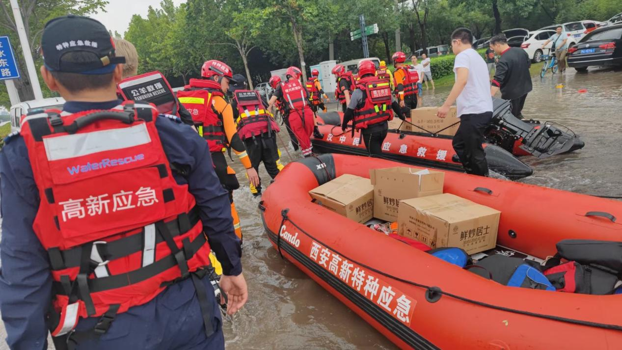 西安高新区特种应急中心救援队驰援河南抗洪救灾归来_fororder_图片2