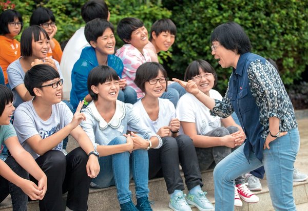 Zhang Guimei: Taimakawa yara masu fama da talauci wajen samun ilmi yadda ya kamata_fororder_Zhang Guimei3