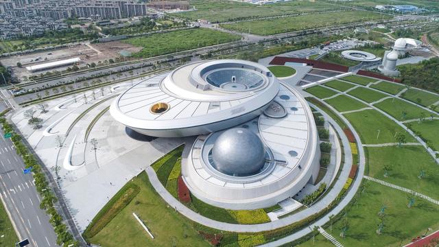 全球建筑规模最大天文馆上海天文馆开馆