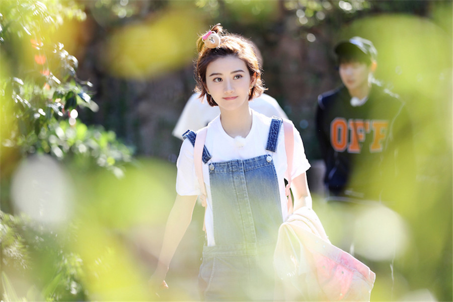 图片默认标题_fororder_景甜《青春旅社》1