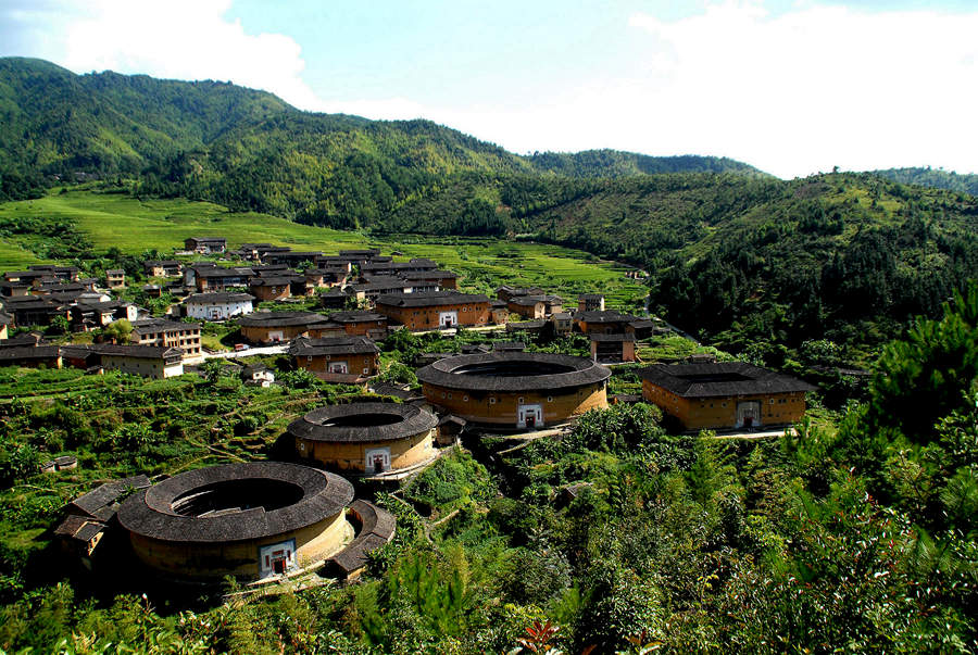 遇见世遗|福建土楼：独一无二大型民居建筑艺术瑰宝