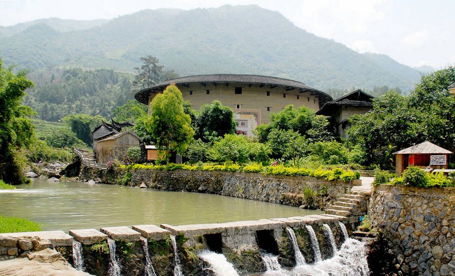 遇见世遗|福建土楼：独一无二大型民居建筑艺术瑰宝