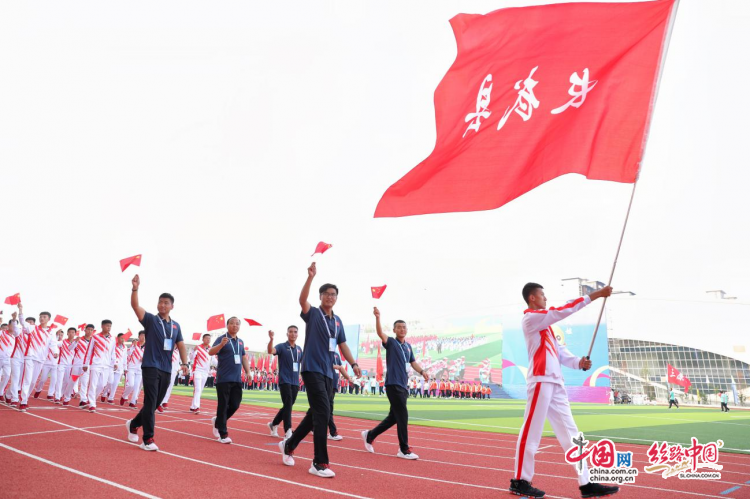 （转载）咸阳市第十二届运动会在武功县开幕