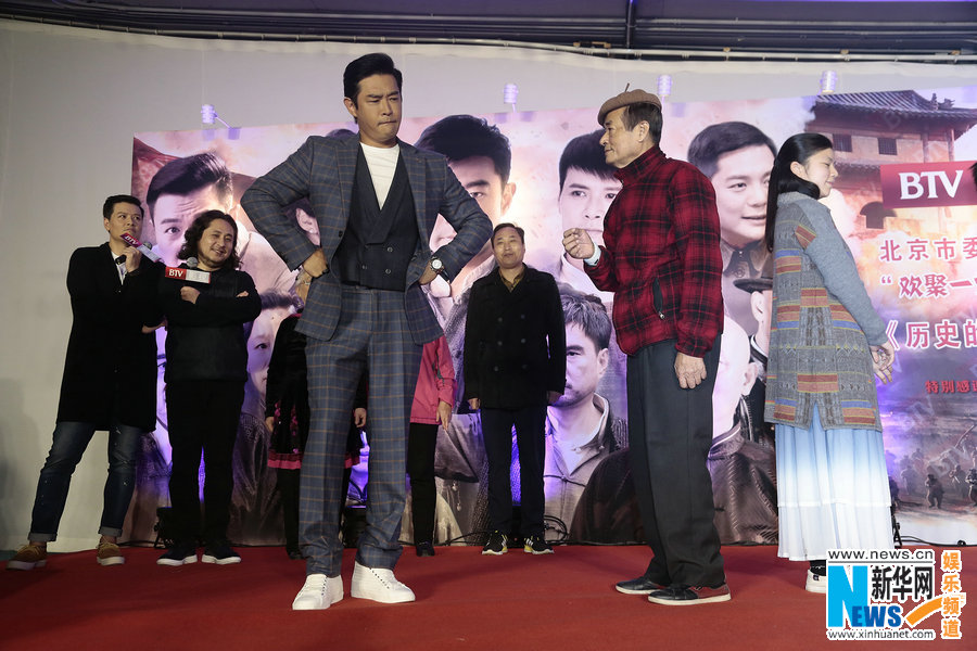 《历史的使命》黄维德酷暑拍戏变“锥子脸”