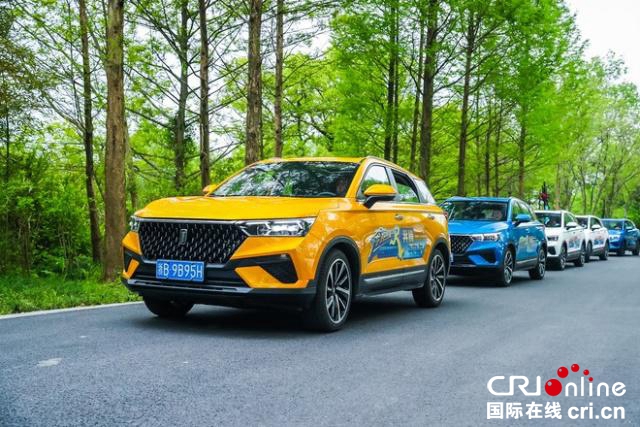 汽车频道【供稿】【资讯】“老友”重聚 一汽奔腾官宣加盟《奔跑吧4》录制