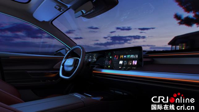 汽车频道【供稿】【资讯】超长续航智能轿跑小鹏P7正式上市 全国零售价22.99-34.99万元