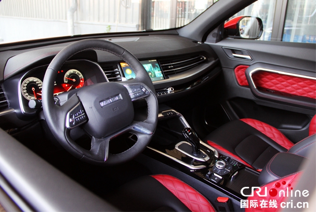 汽车频道【焦点轮播图】“三好生”的自我修养 试驾哈弗H6