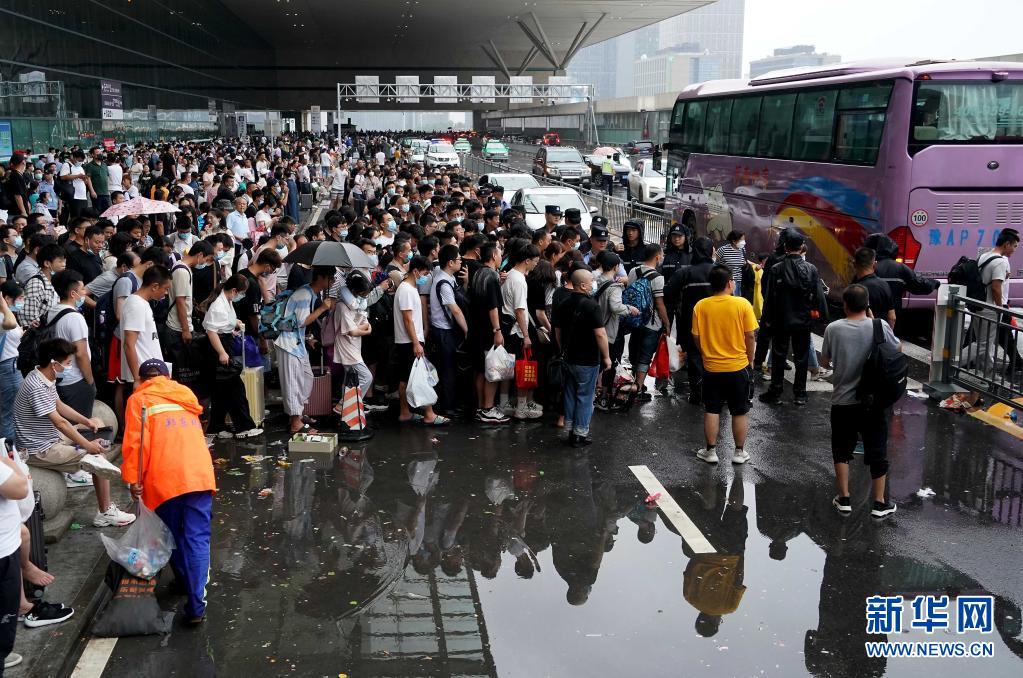 鄭州東站旅客滯留情況緩解