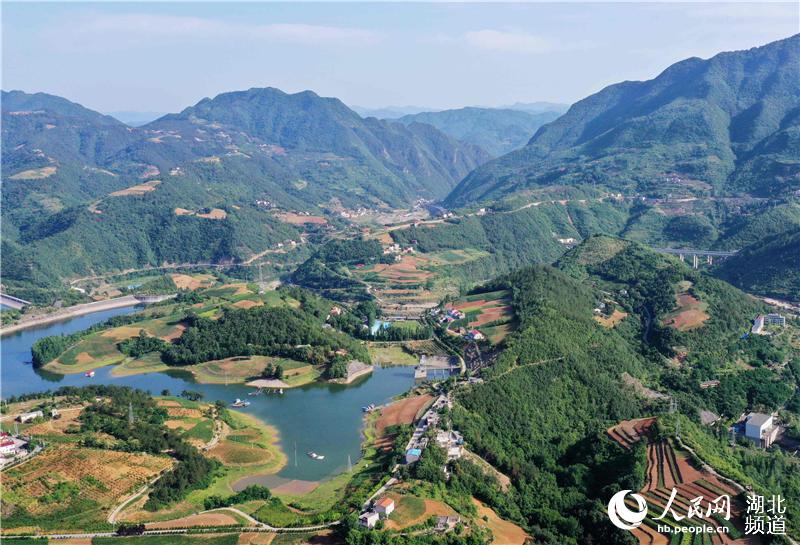 湖北保康：天子湖山水如畫