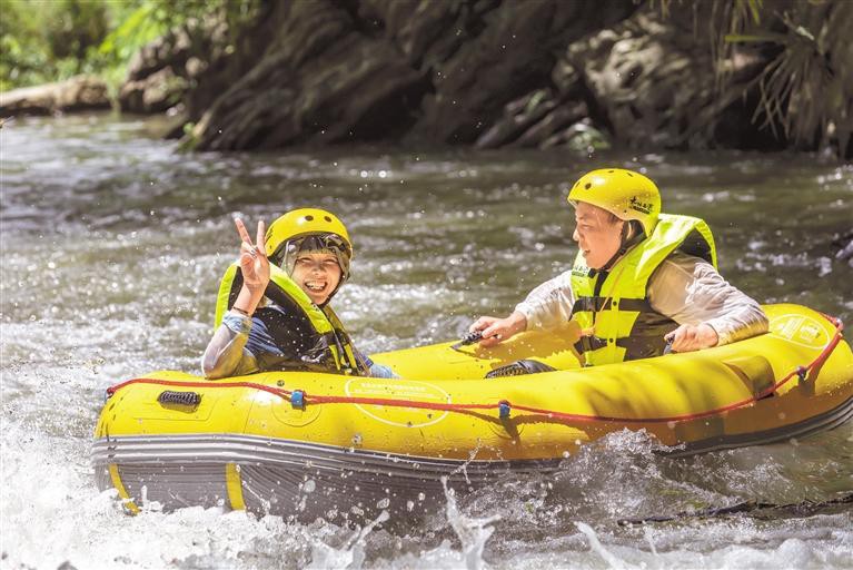（中首）花样“玩水”叩开贵州盛夏_fororder_中首2