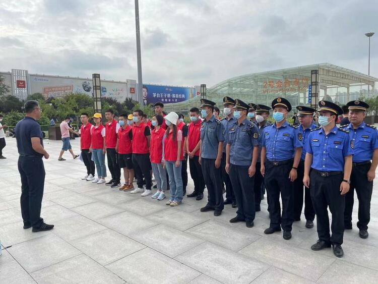 （轉載）列車停運，經開區全方位守護“不停運” 旅客滯留應急保障