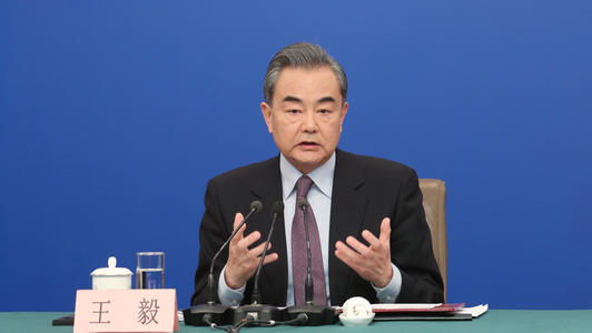 Wang Yi ya nuna adawa da ra’ayoyin Amurka da Japan na tsoma baki kan harkokin cikin gidan kasar Sin_fororder_wangyi