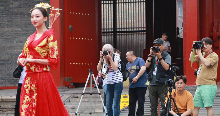 瀋陽故宮旗袍秀贏得海外攝影師一致讚譽_fororder_微信圖片_20190605173137