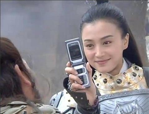 美女早晚會變老大媽：劉雪華蕭薔昔日絕美賽天仙