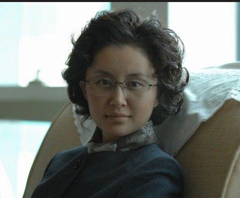 美女早晚會變老大媽：劉雪華蕭薔昔日絕美賽天仙