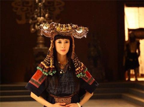 美女早晚會變老大媽：劉雪華蕭薔昔日絕美賽天仙