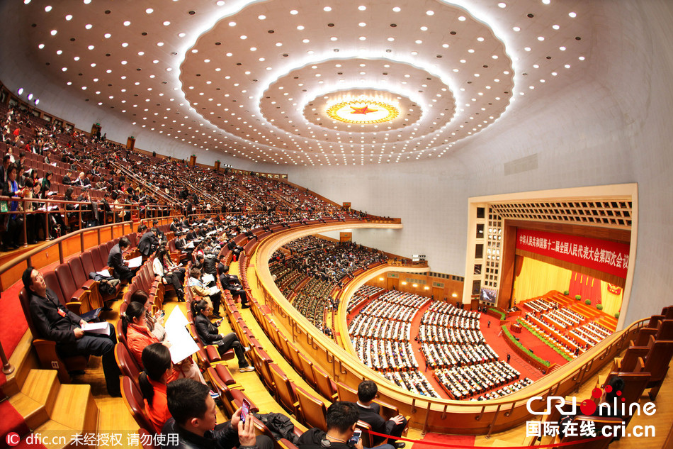 穹顶下的炫技不同视角拍摄人民大会堂五星穹顶