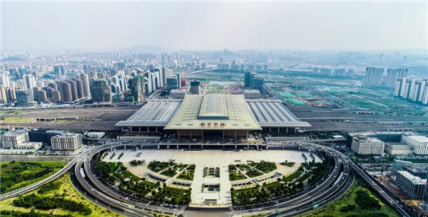 海清：在四季风月中感受古都南京的人文底蕴