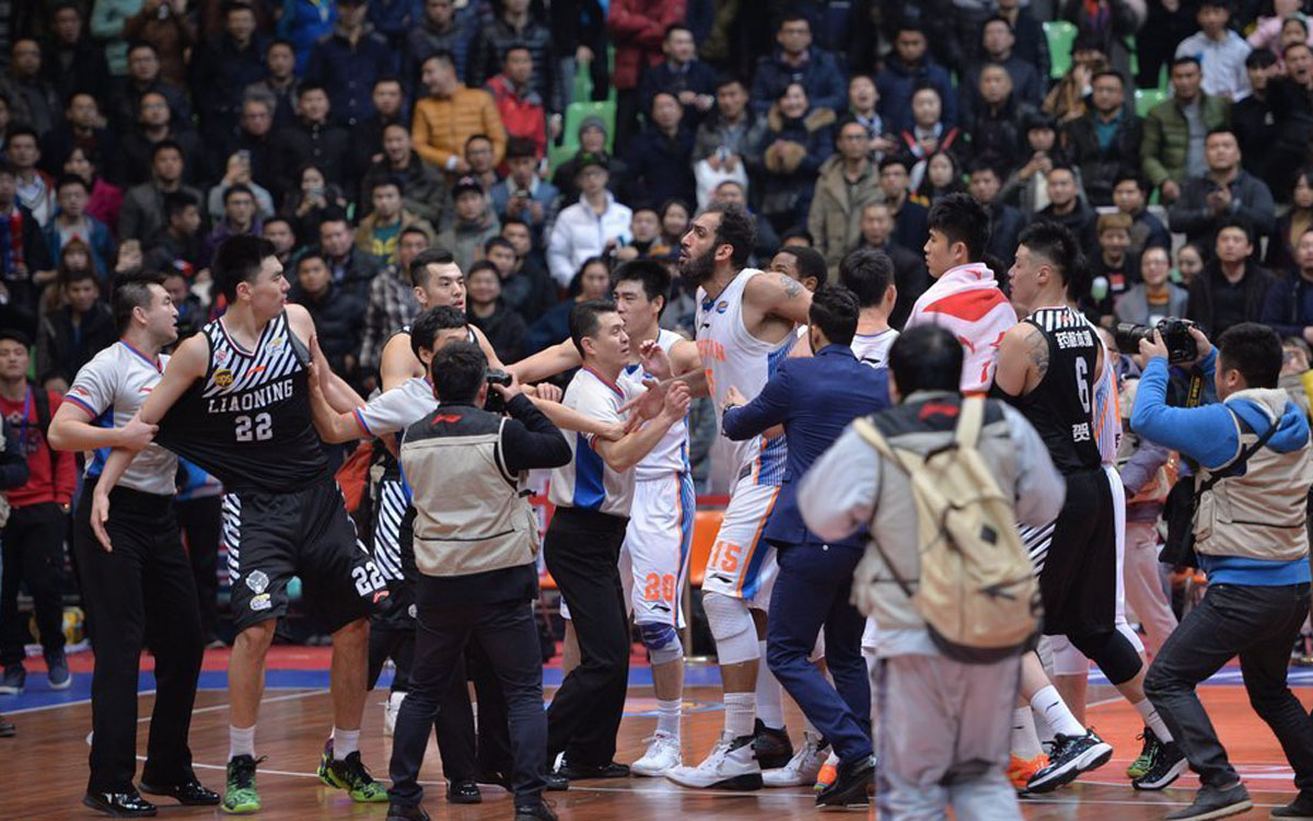 辽川恩怨:大帝吐痰李晓旭 邓哈哈打脸辽官员