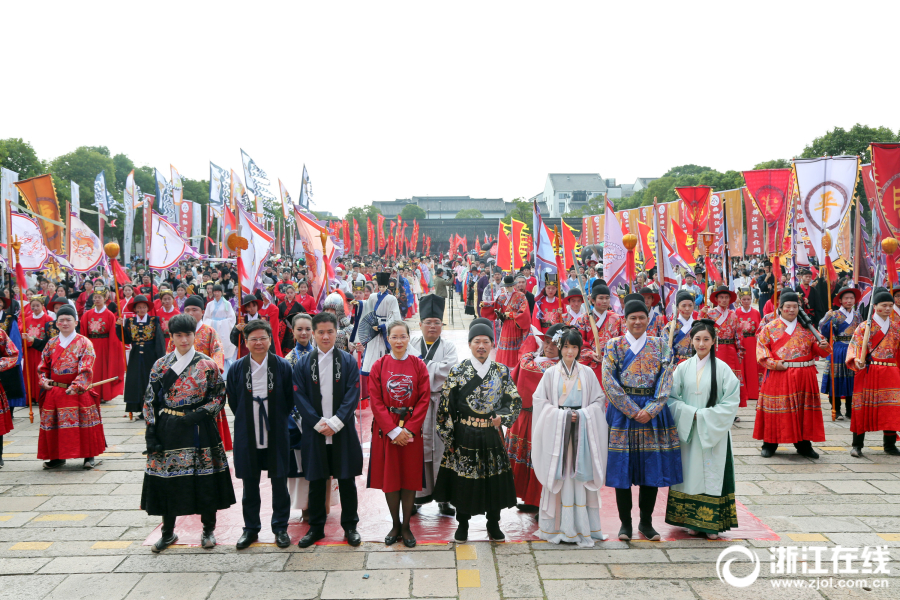 漢服文化周在千年古鎮西塘啟幕