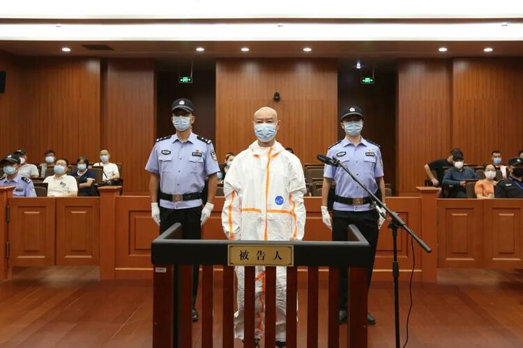 “杭州杀妻案”被告人许国利一审被判处死刑