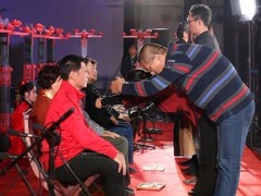 孝老爱亲 北京重阳节举办多彩活动让老人“享老”_fororder_6