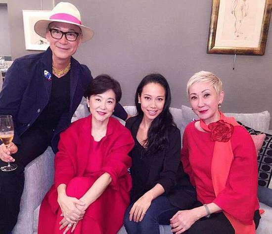 林青霞继女怀混血儿 尖下巴四肢纤细当最美孕妇