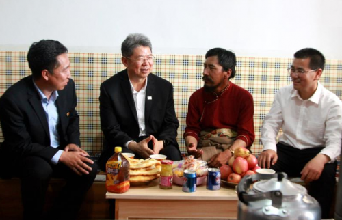 中国石化集团公司总经理马永生赴青海参加“青洽会”并调研_fororder_26