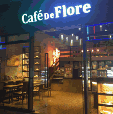 唐安琪烧伤系人为？女伴身份被扒，被疑是因爱生恨