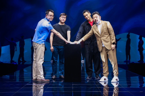 “选对工作，职场就是秀场”58同城举办潮改工装秀 打造职场人的高光时刻_fororder_3