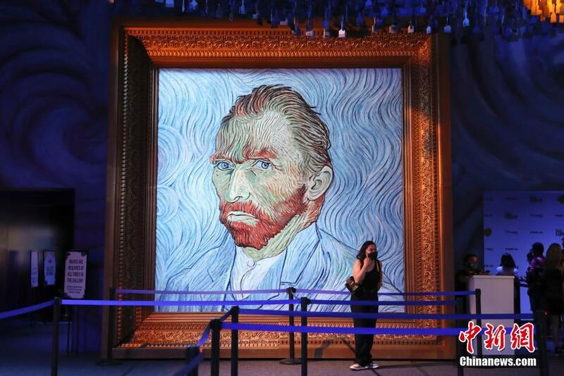 Zane-zanen Van Gogh da aka nuna da na’urorin zamani_fororder_2