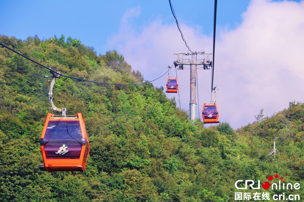 （原創）貴州六盤水：魅力鍾山 涼爽一“夏”_fororder_組圖1