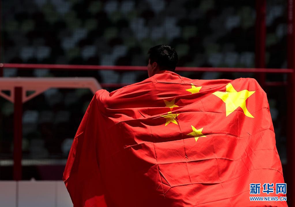 女子铅球决赛：巩立姣夺冠