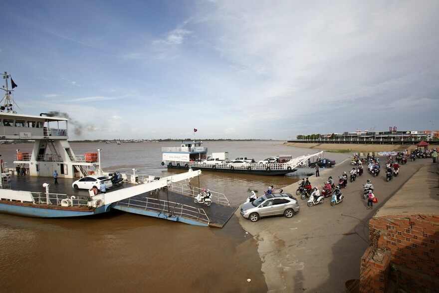 Asia Album: Life Aong Mekong River in Cambodia