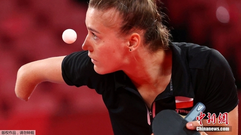 Natalia Partyka, ‘yar wasa mai halargar gasar wasannin Olympics ce da ke da hannu daya_fororder_0803-1
