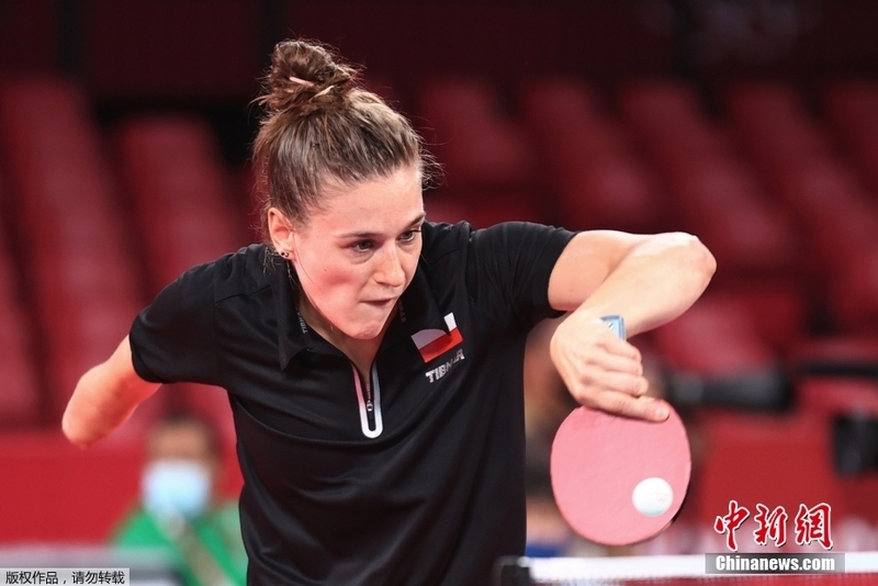 Natalia Partyka, ‘yar wasa mai halargar gasar wasannin Olympics ce da ke da hannu daya_fororder_0803-2