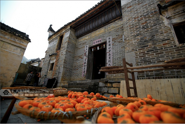 百年前古色古香大宅院 到如今仍有人居住