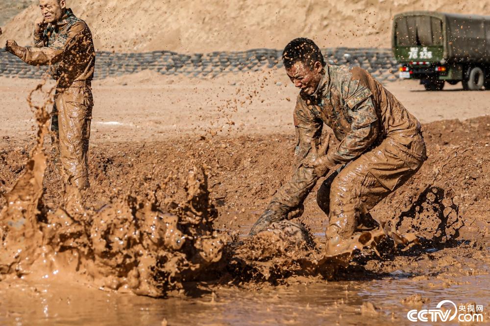 加钢淬火,锤炼边疆反恐利剑-国际在线