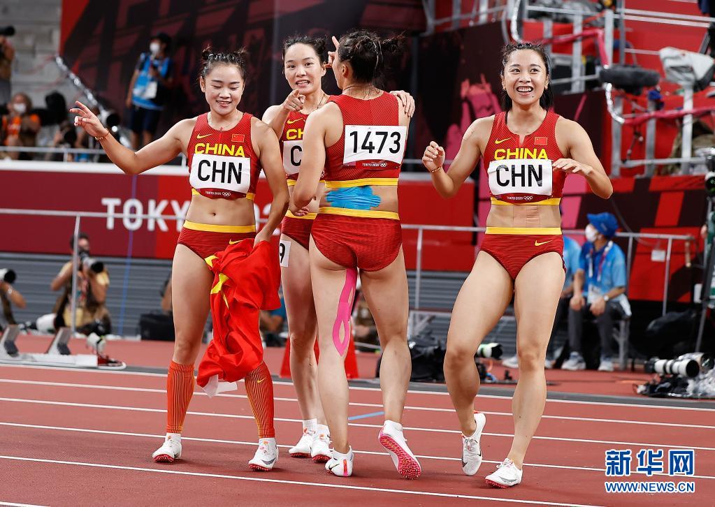 中國隊出戰女子4x100米接力決賽