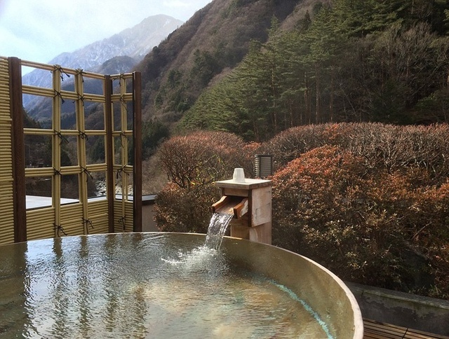 世界最老旅馆已营业1311年 保旧时风貌颇受欢迎