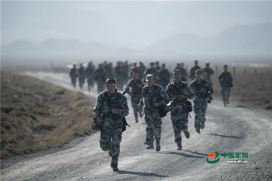 中国空军地面防空兵部队战斗最强队伍诞生记(组图)