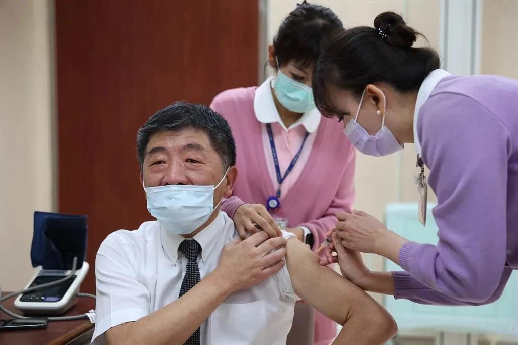 在台湾打不上疫苗？ 因为你没有“好老板”